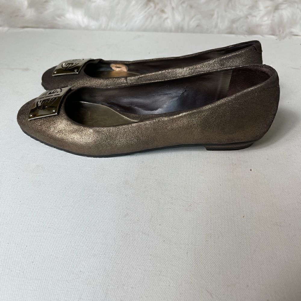 Antonio Melani copper metallic women’s flats SZ8M
